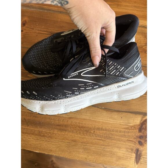 Brooks Glycerin GTS 21 Shoes Size 10 Wide Black White Cushioned Running - Picture 1 of 9